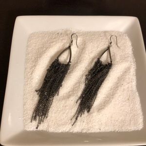 Dark gray mesh tassel earrings